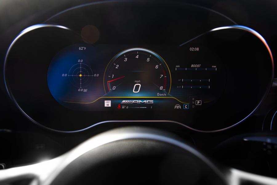 Панель приборов Mercedes-AMG C43 4Matic Coupe (C205) 2018 года  (NA) (фото 5 из 45)